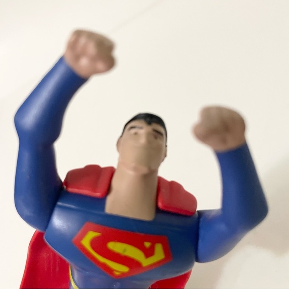 Lot of 4 Superman Action Figures Toys - Picture 15 of 16